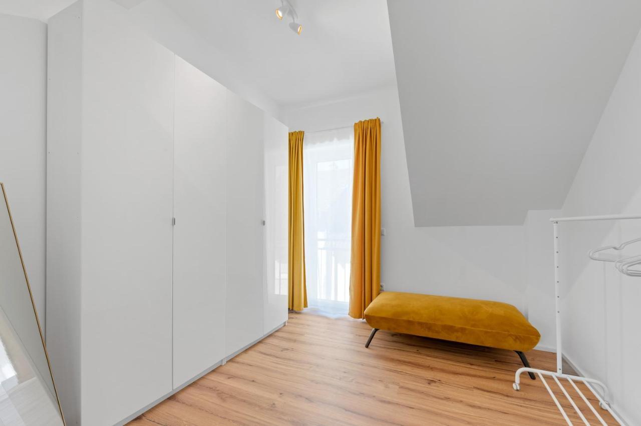 Golden Home With Barbecue, Yoga, Football Table Sinsheim Buitenkant foto